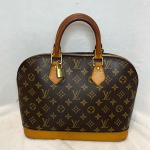 Louis Vuitton Alma! With Lock! 💯 Authentic!